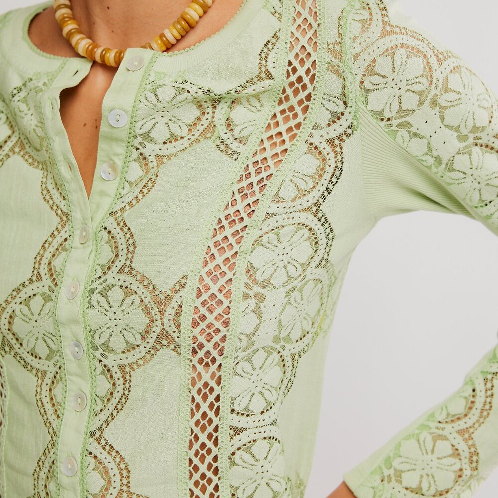 FREE PEOPLE Jae Knit Long Sleeve / Fresh Green NWT PTP 18” medium - Picture 4 of 7